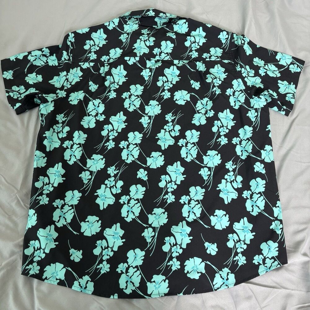 Hurley Men’s Size XXL Hawaiian Button Up Tropical Pattern Short Sleeve Shirt - Picture 9 of 10